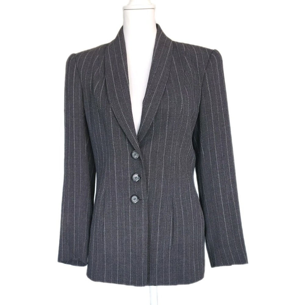 Dana Buchman Jacket Blazer Womens 2 Gray Pinstripe 100% Wool Career Office Work